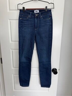 PAIGE Anthropologie Women’s Dark Blue Skinny Jeans *paint mark on back as shown